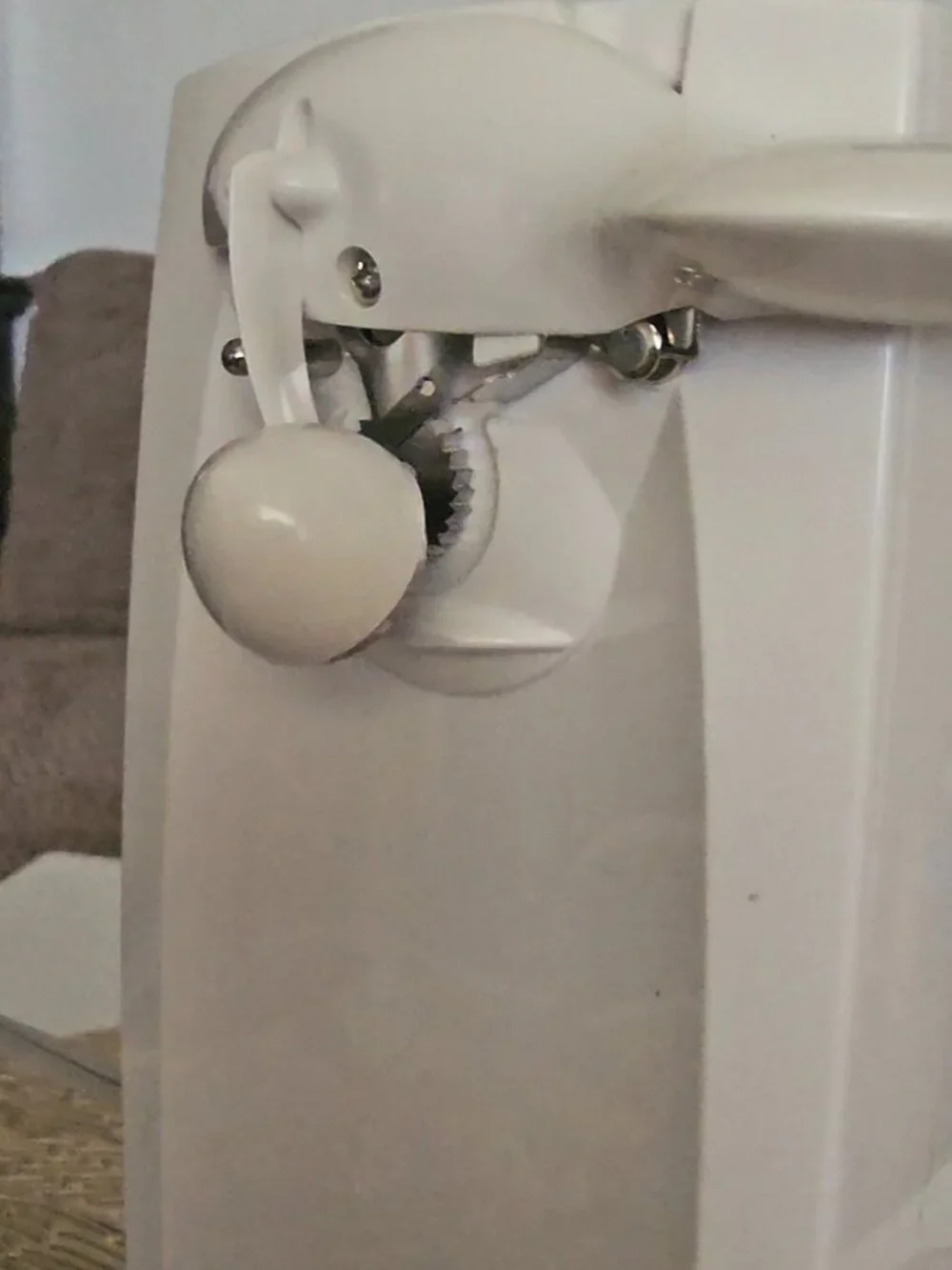 Electric Can Opener & Knife Sharpener – 2-in-1